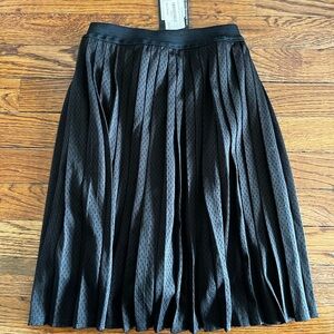 Girls' Black Pleated Midi Skirt - Brand Not Visible